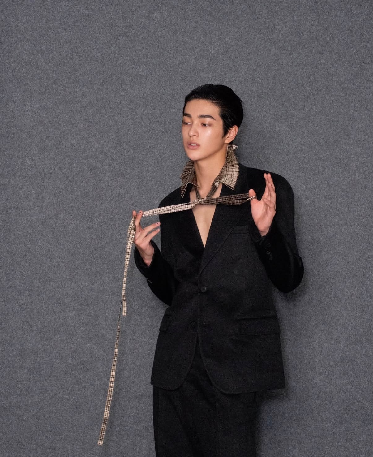 安乾镐   Discover more in <DAZED> KOREA 202