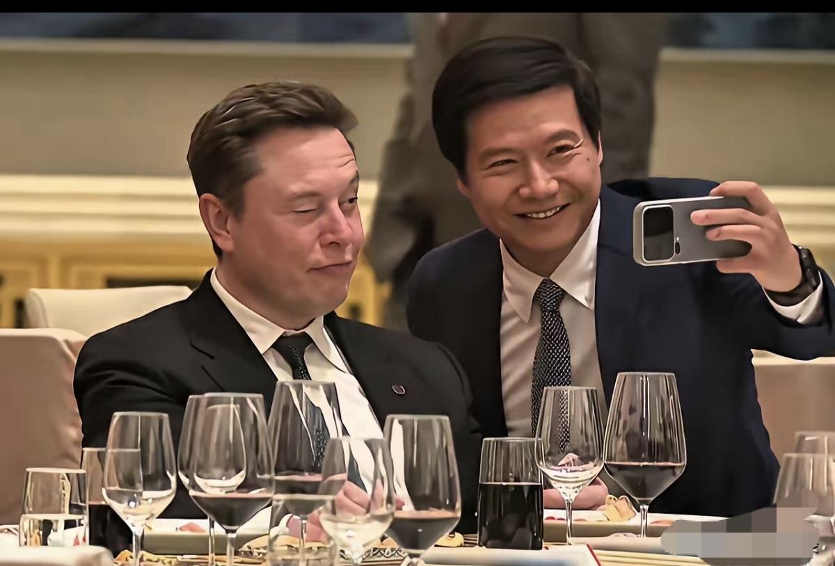 欢迎宴会上没有看到任正非的身影，是在我意料之中的!美方马斯克、库克等大佬齐聚，中