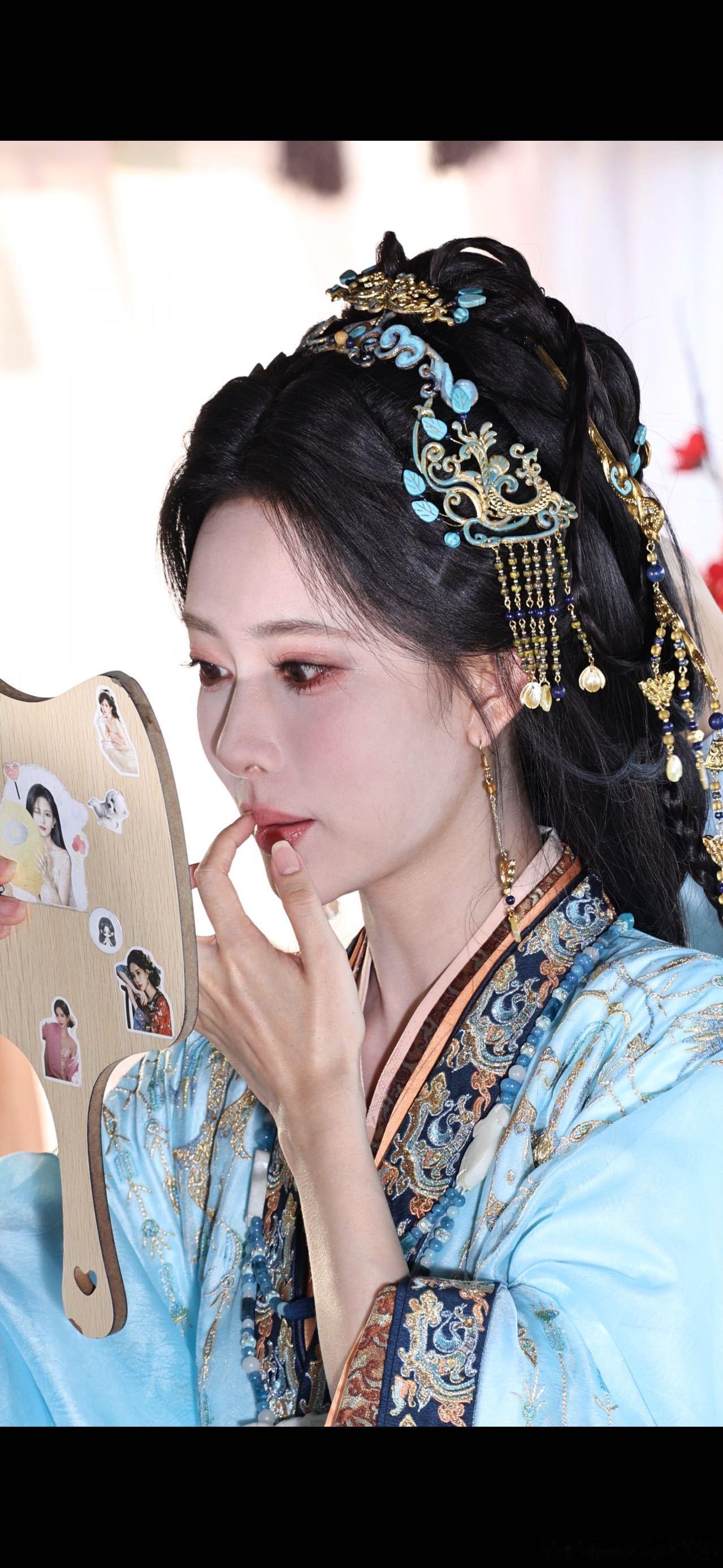 好漂亮的甲床好漂亮的手指好漂亮的眼睛好漂亮的睫毛好漂亮的嘴巴好漂亮的鼻子好漂亮的