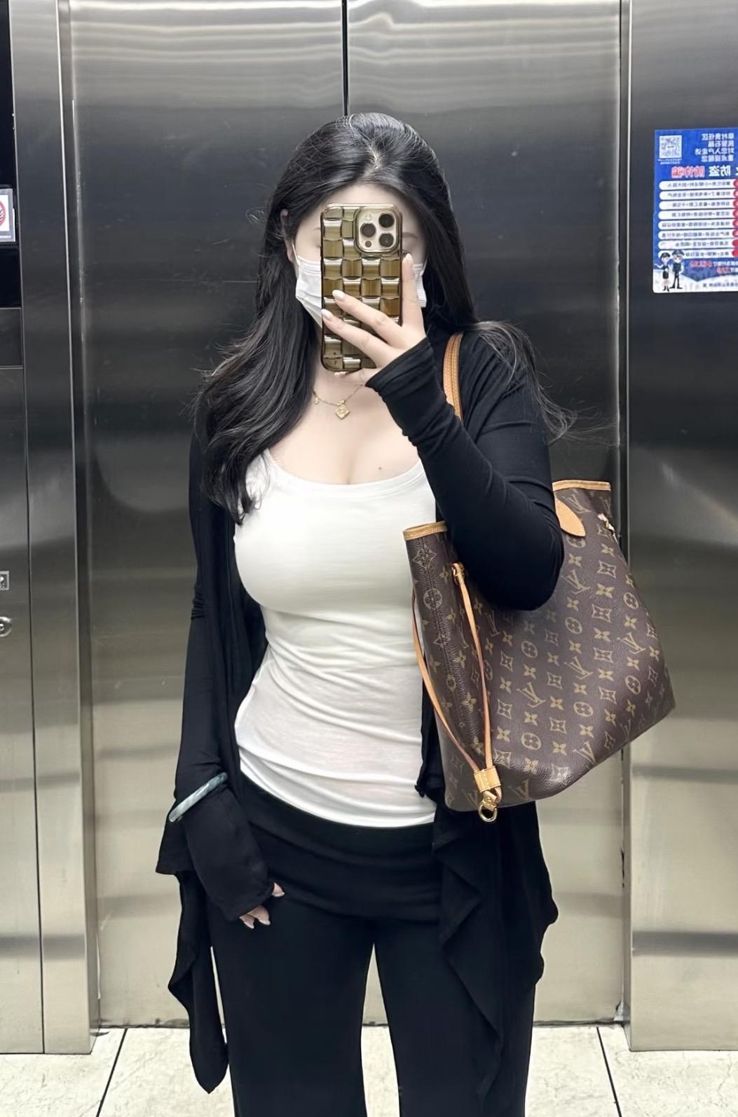 一婚也好，二婚也罢，到老才是夫妻，半路离开都是过客，老婆好找，老婆子却难叫，老公