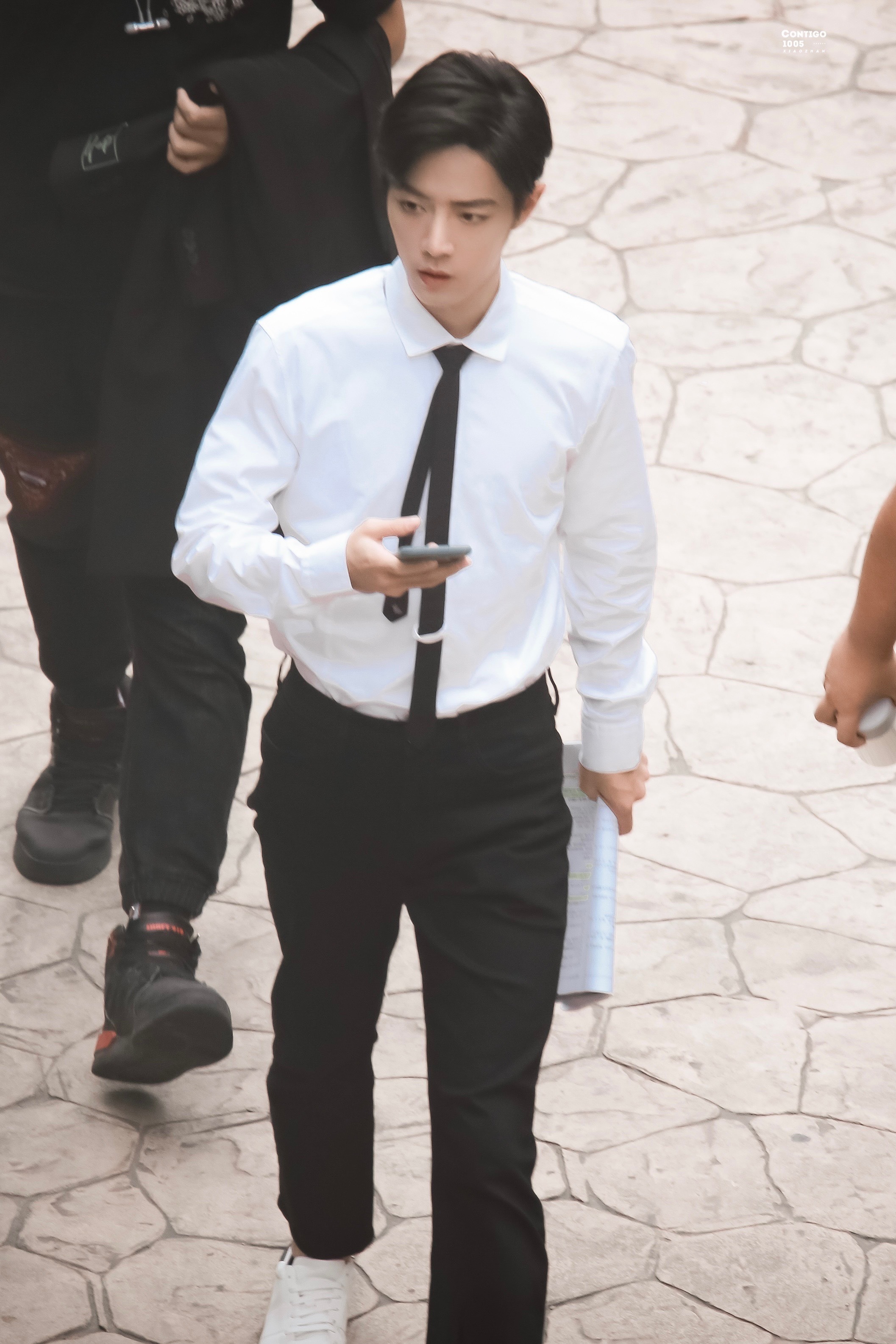 ♡⃝ 𝒍𝒐𝒗𝒆 ʚɞ ☽⋆❥ »» 顾医生这身材绝绝子，大长腿太绝了！肖