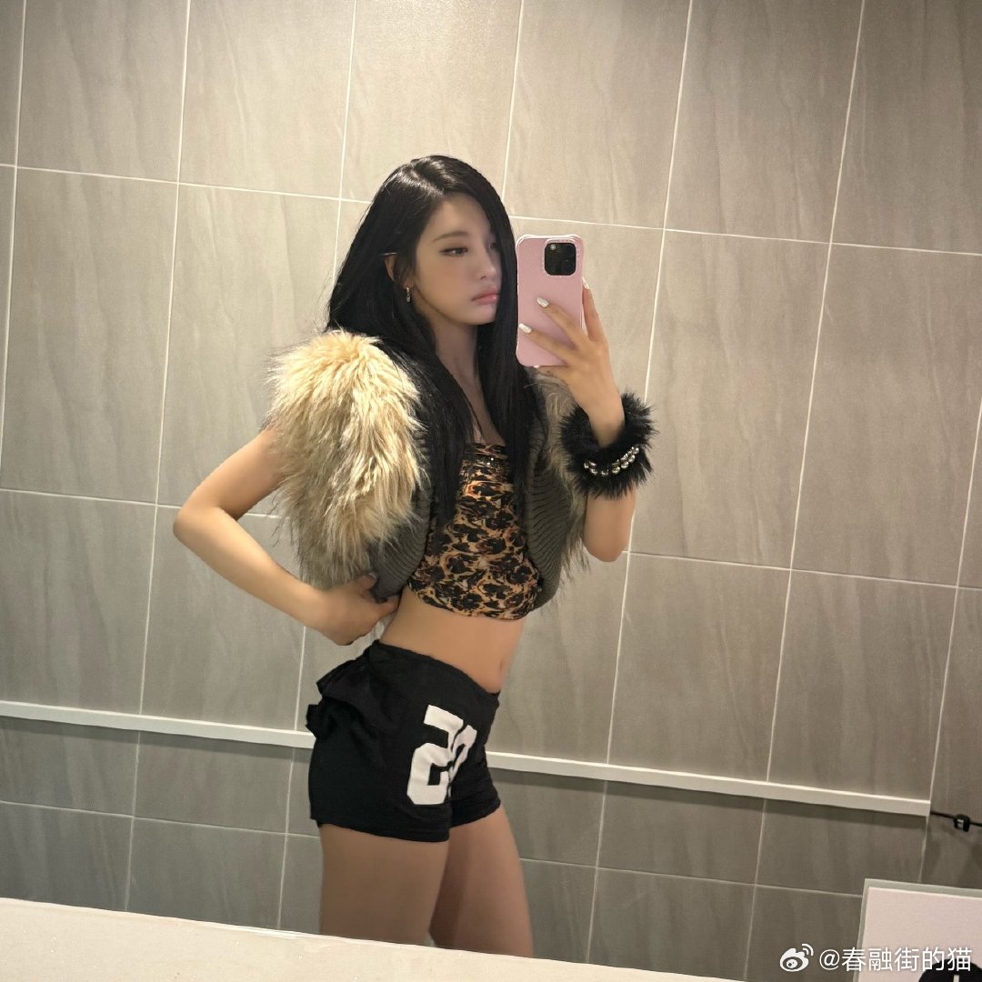 我母艺卓 