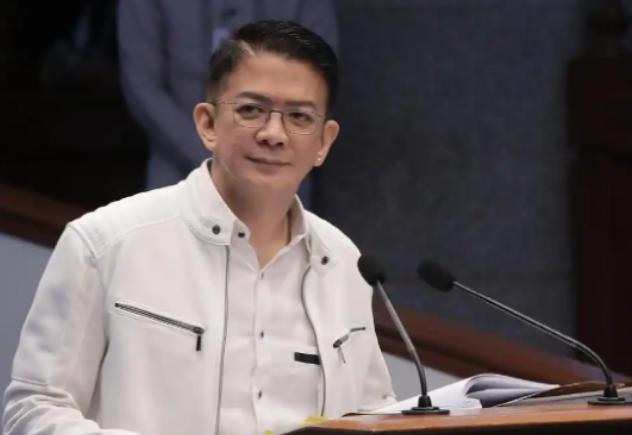 菲律宾政坛迎来意外变化！被称为“叛徒”的埃斯库德罗身份引发争议，弹劾莎拉案关键在
