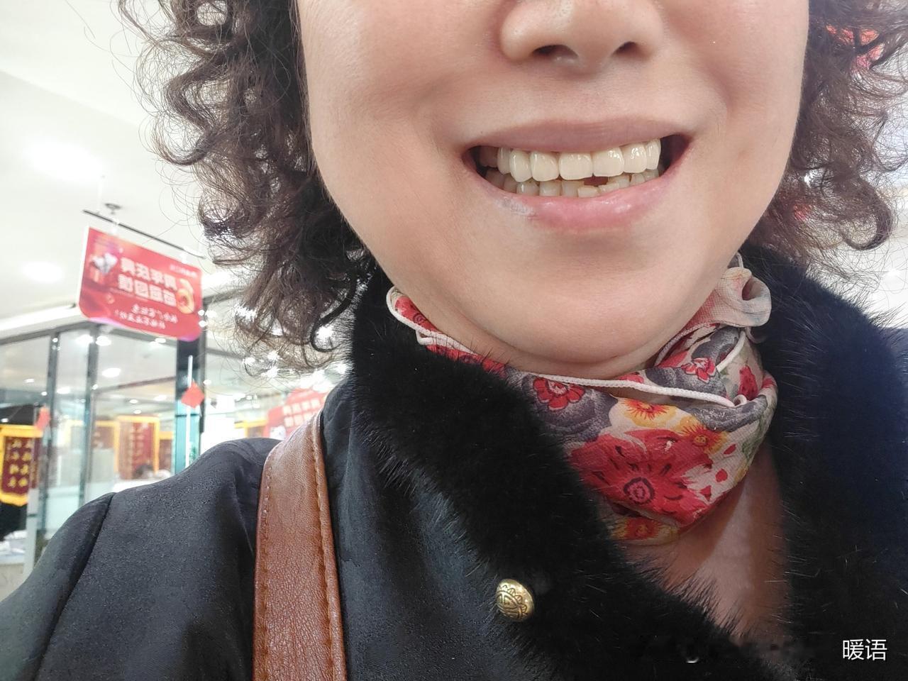 我的今日状态：🥲强颜欢笑
我这里的天气：☀️晴天
标题：两个多小时“酷刑”后，