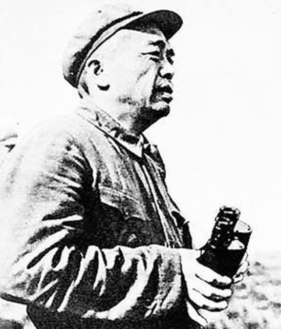 1941年毛泽东首次接见军中奇才时说，我想为你改个名字，这样你愿意吗？

193