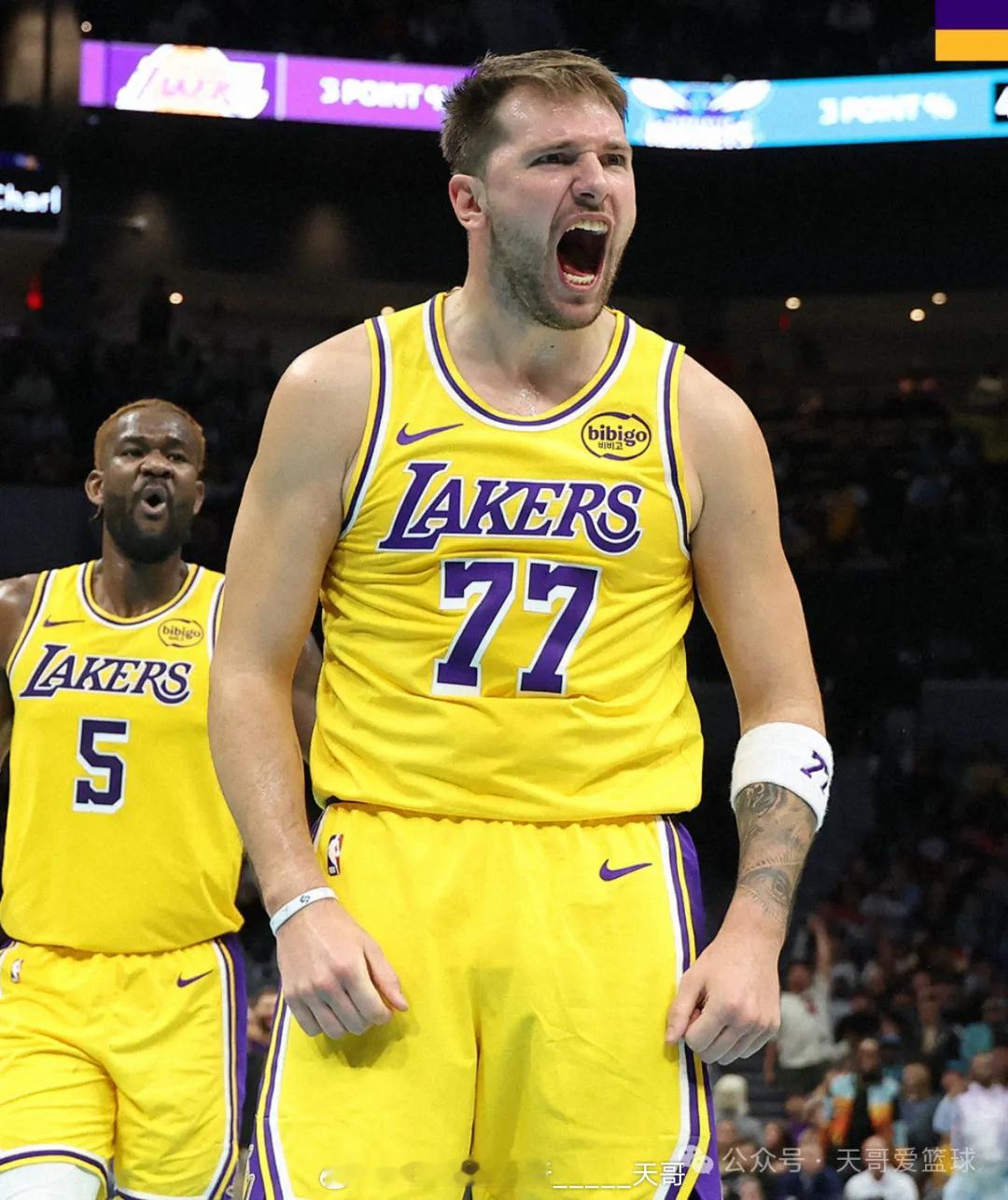 挑战拿着三万块勇闯NBA第44天，目前结余3038012月11日NBA马刺对阵湖