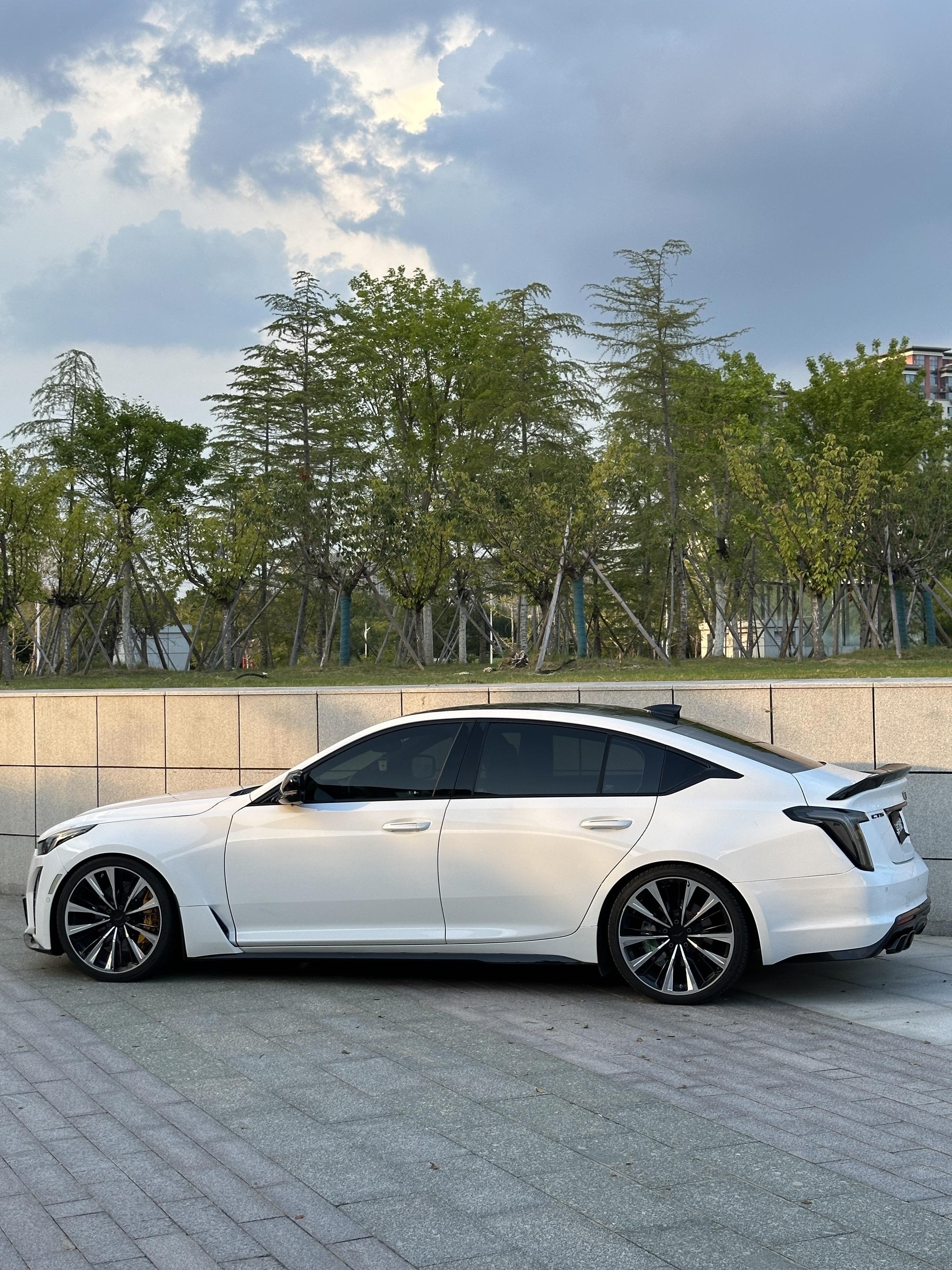 黑翼太遥远 那就ct5改一下。