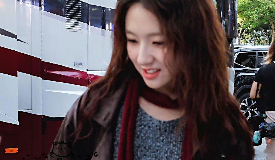 李兰迪《海岛舒服日志》路透，笑起来好甜美明媚，生命力十足！！