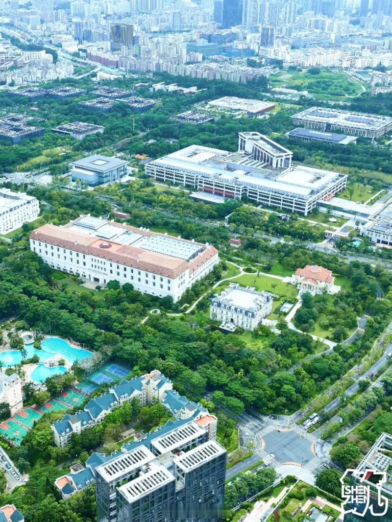 最像公园的科技公司深圳大厂把海景留给一线员工 谁懂啊！深圳这家大厂直接把园区修成