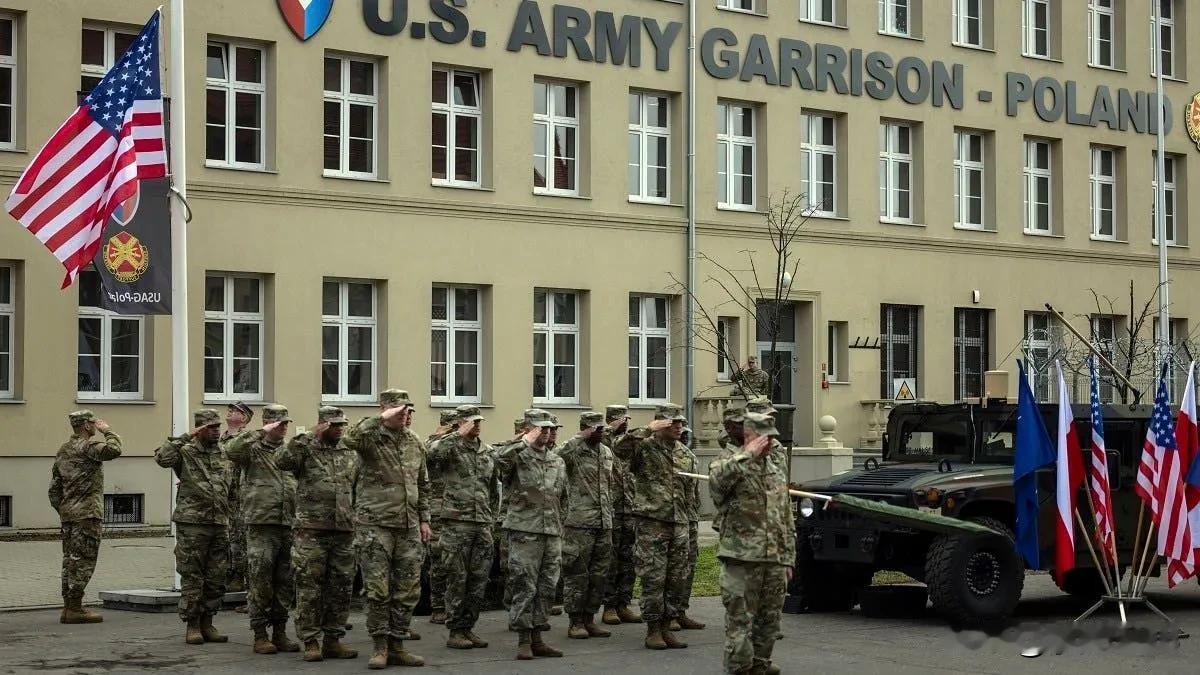 🇺🇲🇵🇱 美国陆军意外取消了向波兰派遣4000多名士兵及相应装备的计划。