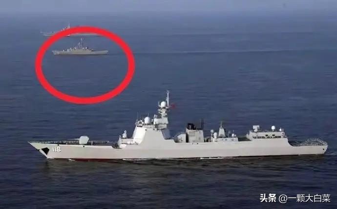 伊朗护卫舰被美潜艇击沉，此举给中方也上了一课：有这种想法不挨打才怪！

3月4日