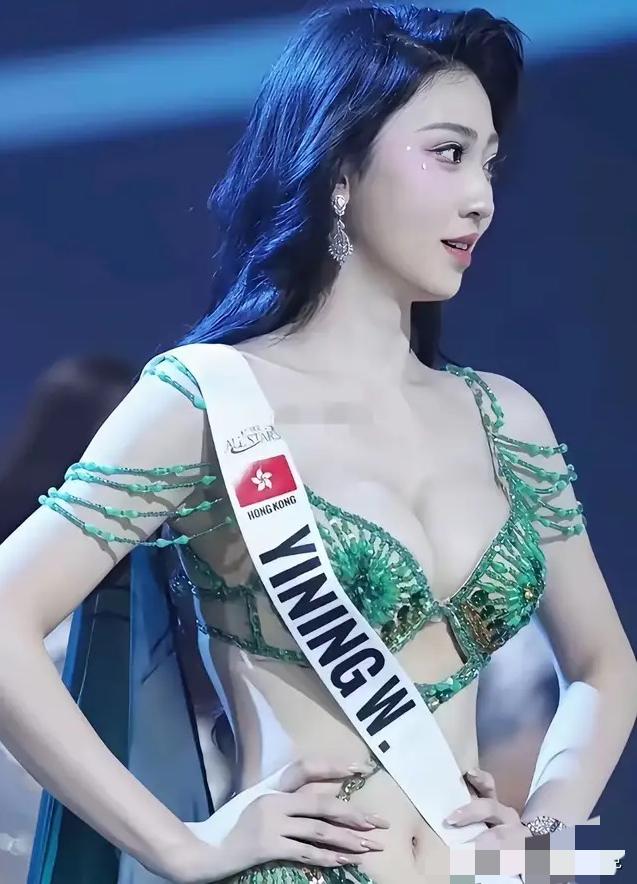 为什么现在选美比赛越来越多，这是妥妥的美女经济啊！

背后也藏着不少的门道。
