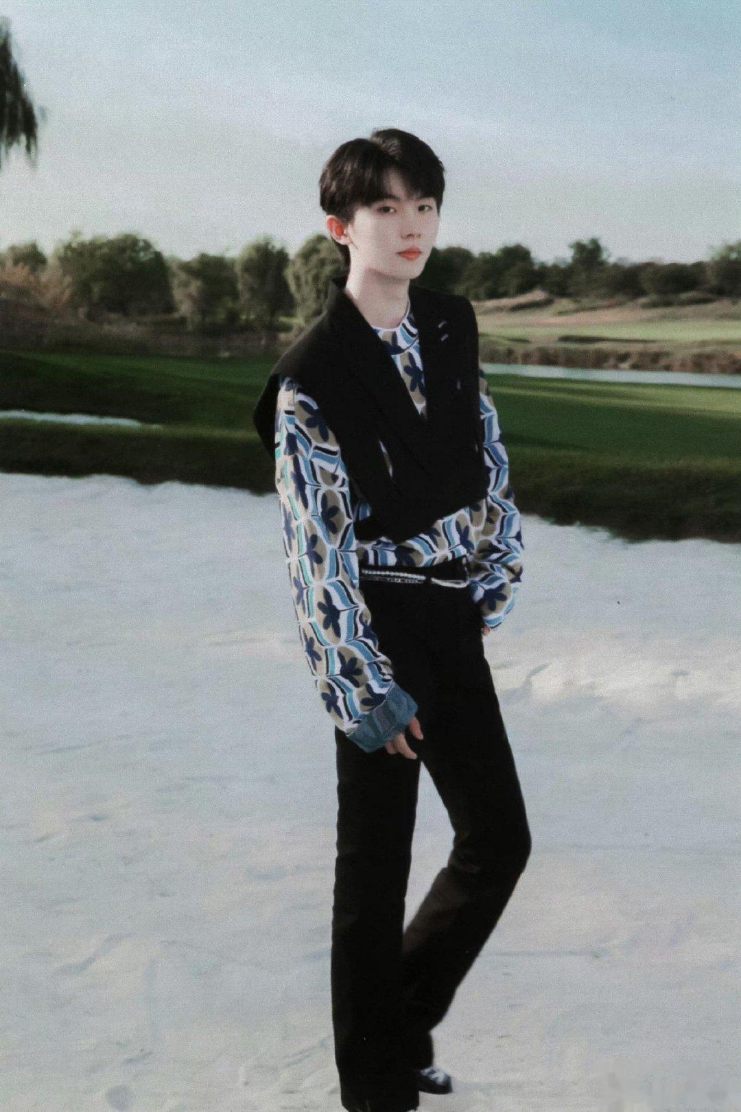 #马嘉祺[超话]#mjq#马嘉祺中国移动动感地带芒果卡代言人# mjq#马嘉祺唱