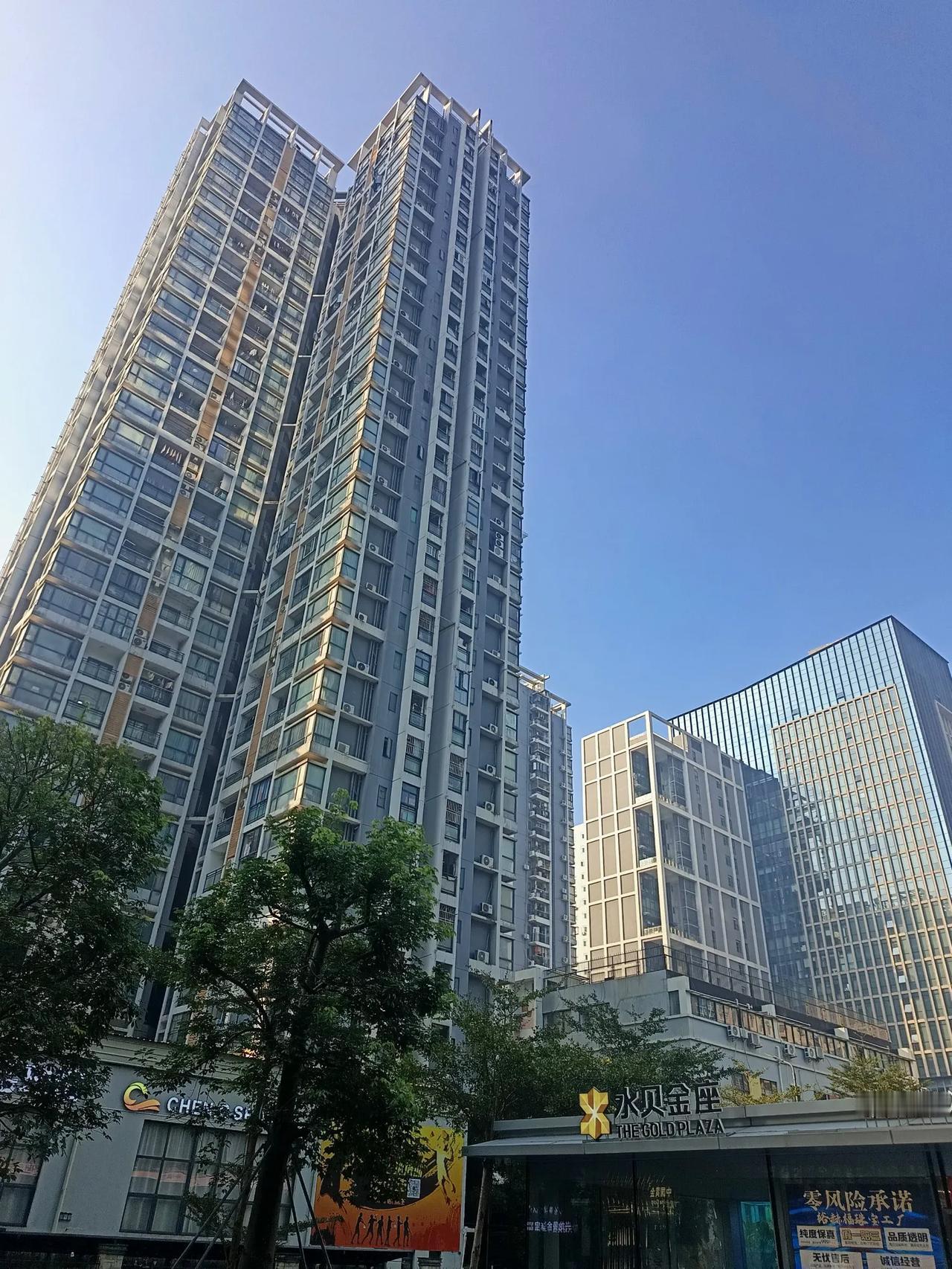 时间过得太快了，离2026年只有48小时了，不知不觉中我又老了一岁，，，[捂脸]