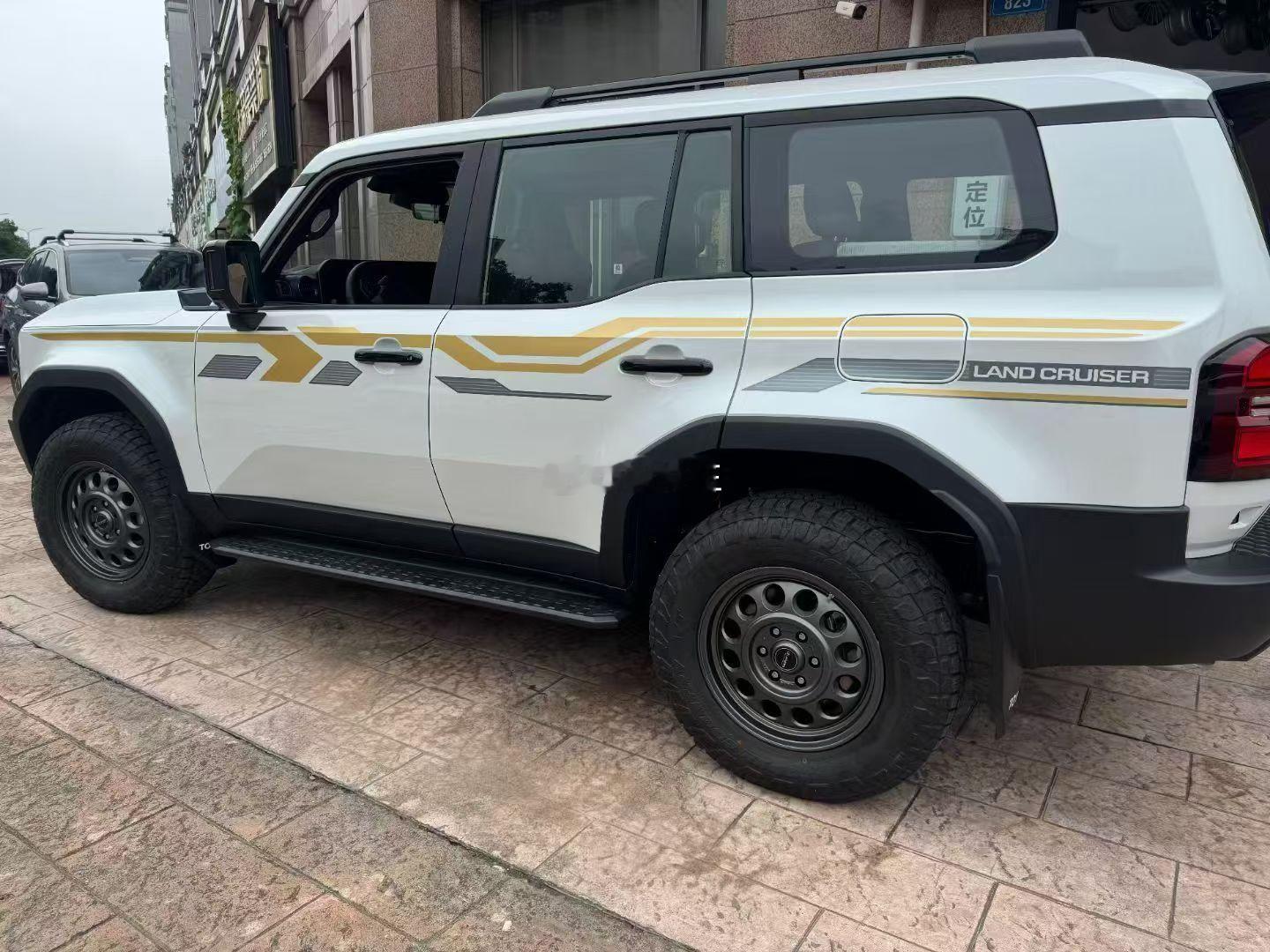 日本JAOS Victron Tribe18*8.5 et+45 6h139.7
