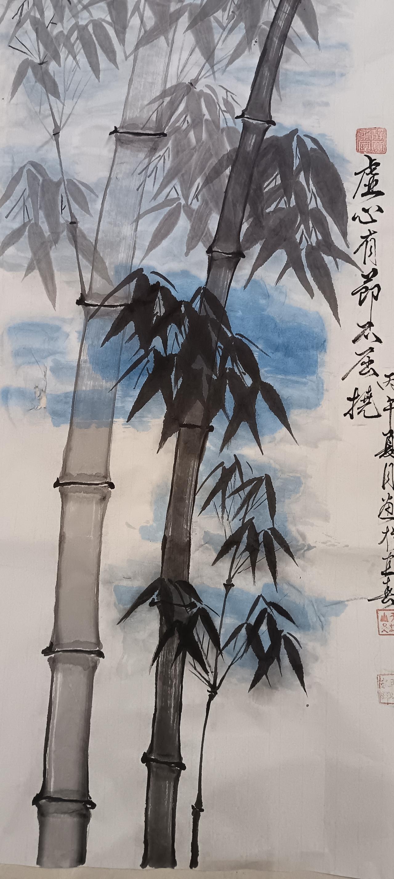 虚心有節不屈撓