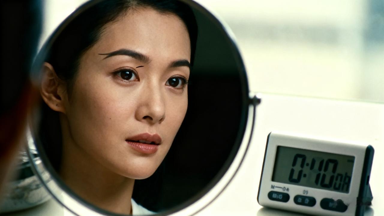 家人们，刷到个颠覆认知的新闻：某景区耗资百万打造的文明观景栈道，不到3个月就被踩