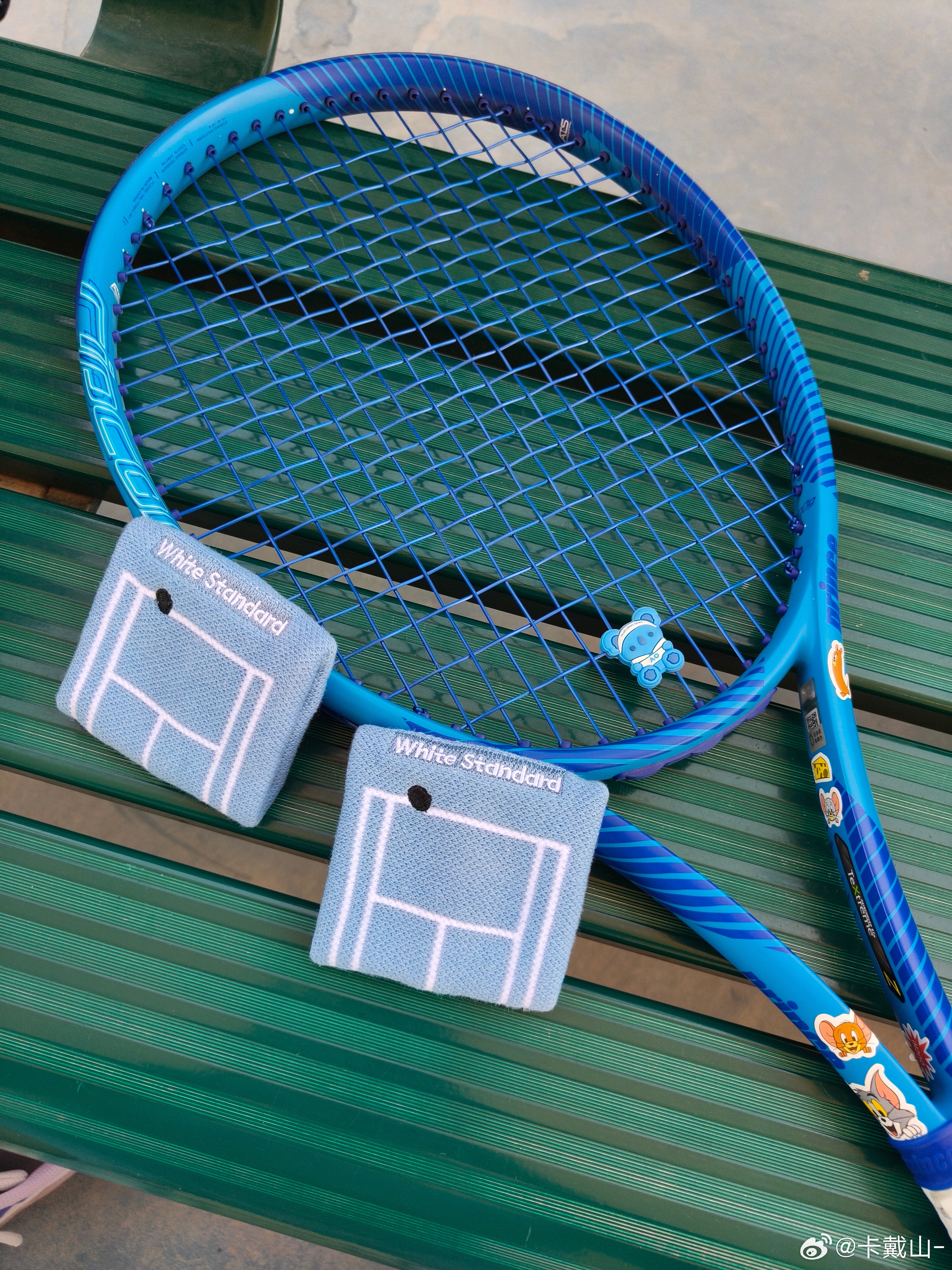 [ 送礼物，转发抽1个朋友送护腕+发带 ]white standard 护腕好看