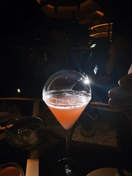太喜欢这种氛围的鸡尾酒🥂