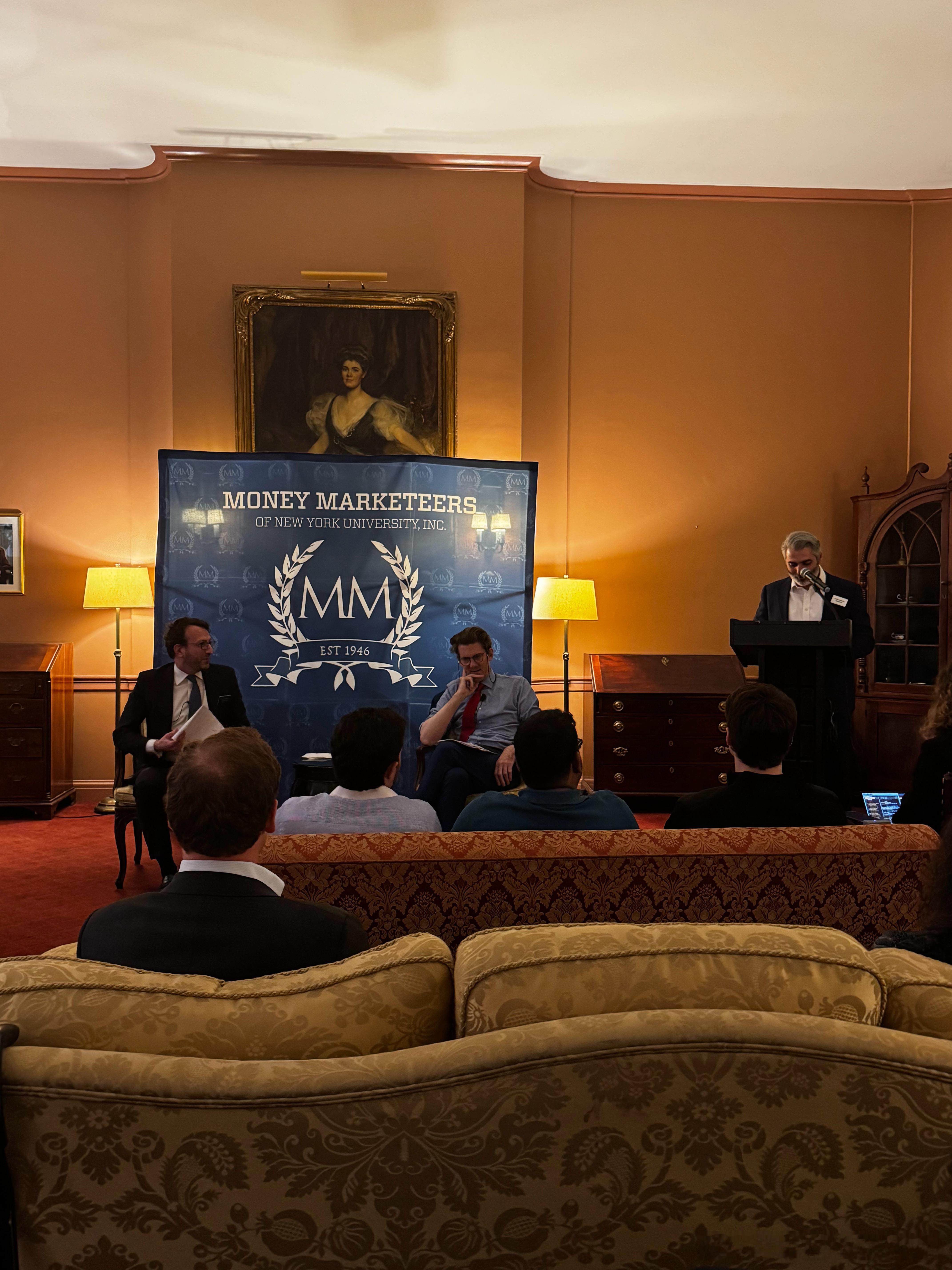 澳大利亚储备银行副行长来纽约大学交流，问了几个关于澳洲稳定币的问题，交流的很好?