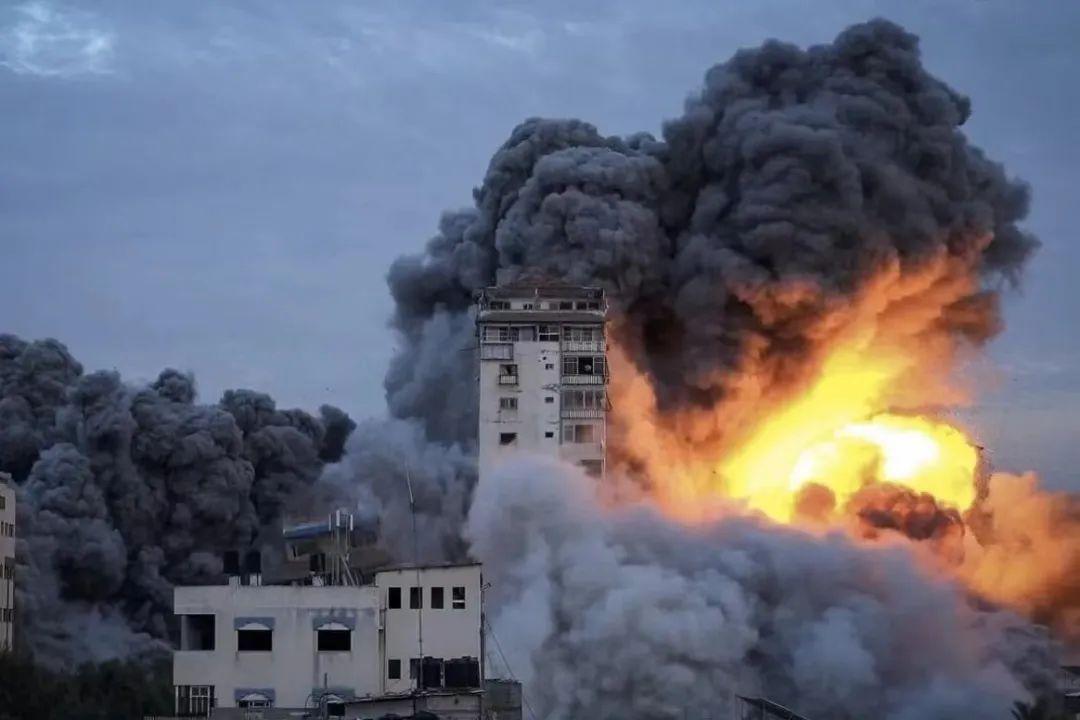 中国在未来战争中的法则只有一条：毁灭，彻底的毁灭！人道主义救援这种东西，那是和平