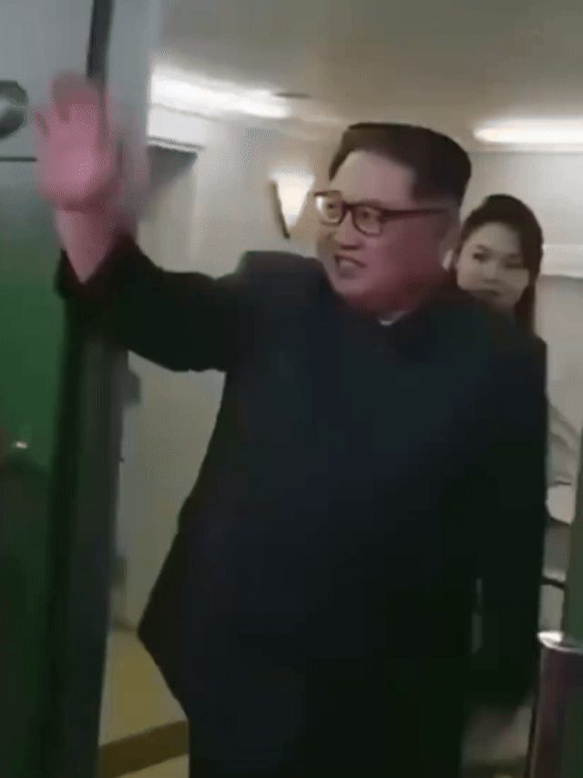 金正恩抵达北京这专列一路稳稳驶向中国首都，既不用换乘高铁，更没借中国专机 ，这独