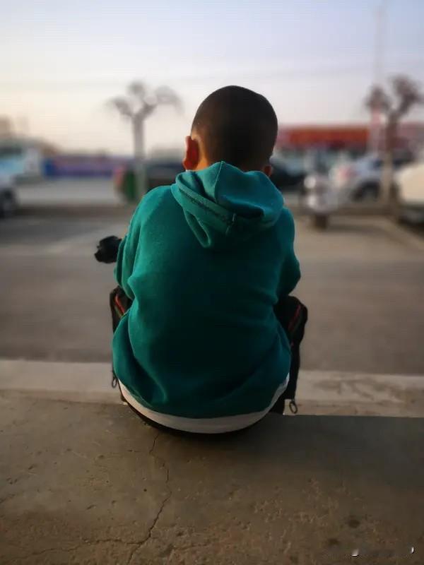 三毛流浪记、大树有枝有叶，根系如何？、世界是现实的山外有山人外有人、技高一筹、人