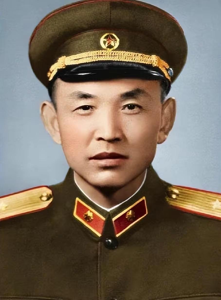 瑞幸咖啡背后的实际控制人是黎辉，他的父亲是开国少将、原47军军长、兰州军区副司令