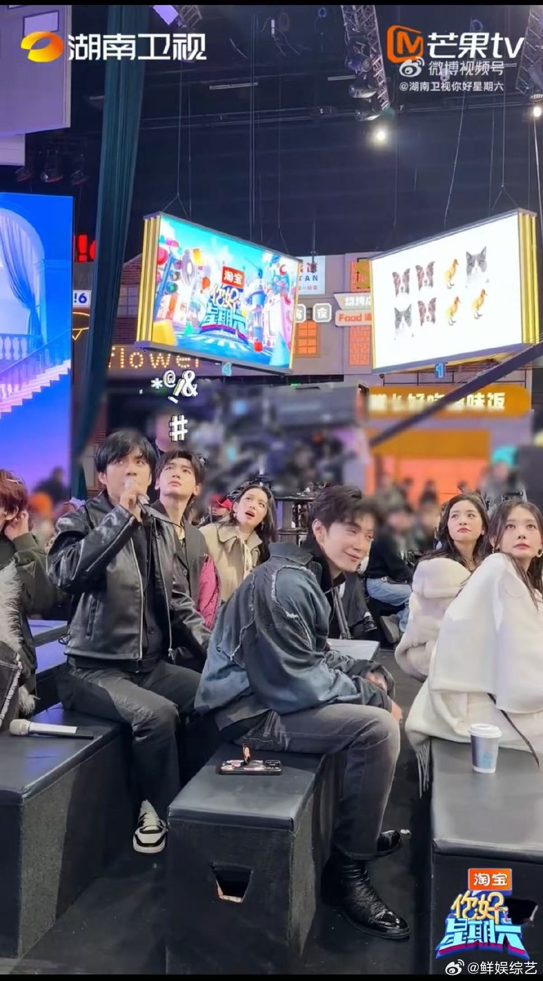 陈哲远张颜齐嘴一个比一个忙你好星期六谁不被陈哲远张颜齐这波可爱到，联排学狗叫，反