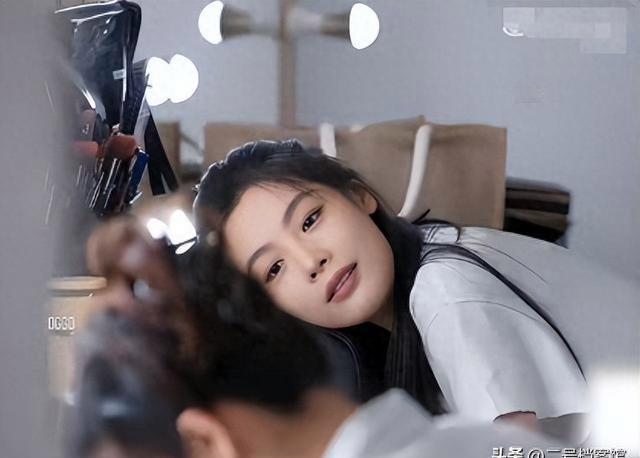 陈丽君例假期间还要连滚三层楼，怪不得李乃文满眼心疼，给内娱明星上了一课 ​​​