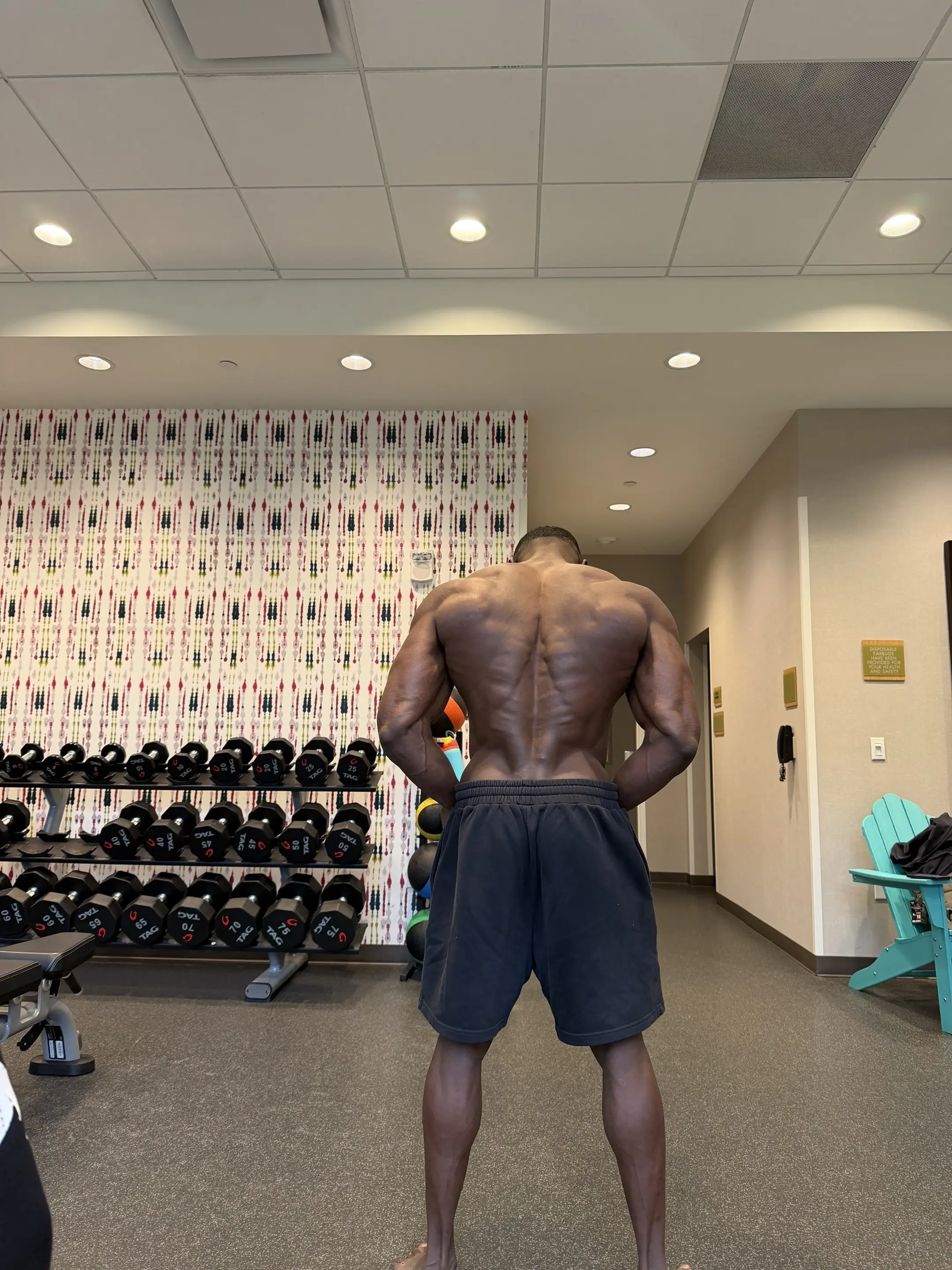还有24小时。今天空腹状态   FITNESS国际友人健身