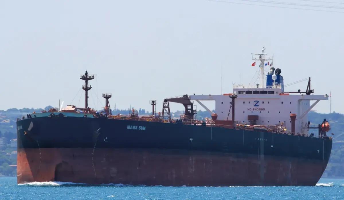 中国原油被抢？俄油轮驶向中国港口，南海突遭印度截胡

2026年3月中旬，国际能