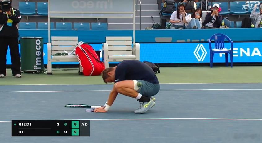 CH125釜山决赛布云朝科特6-3,3-6,2-6不敌瑞士选手列迪无缘冠军。收获