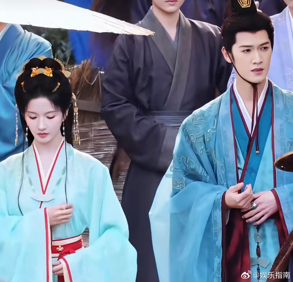 李昀锐刘些宁《归良辰》同框路透，对我的眼睛十分友好！两人美的像一幅古画