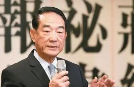 台湾知名人士宋楚瑜，在接受采访时表示“如果台湾不是大陆的领土，那么凭什么当年满清