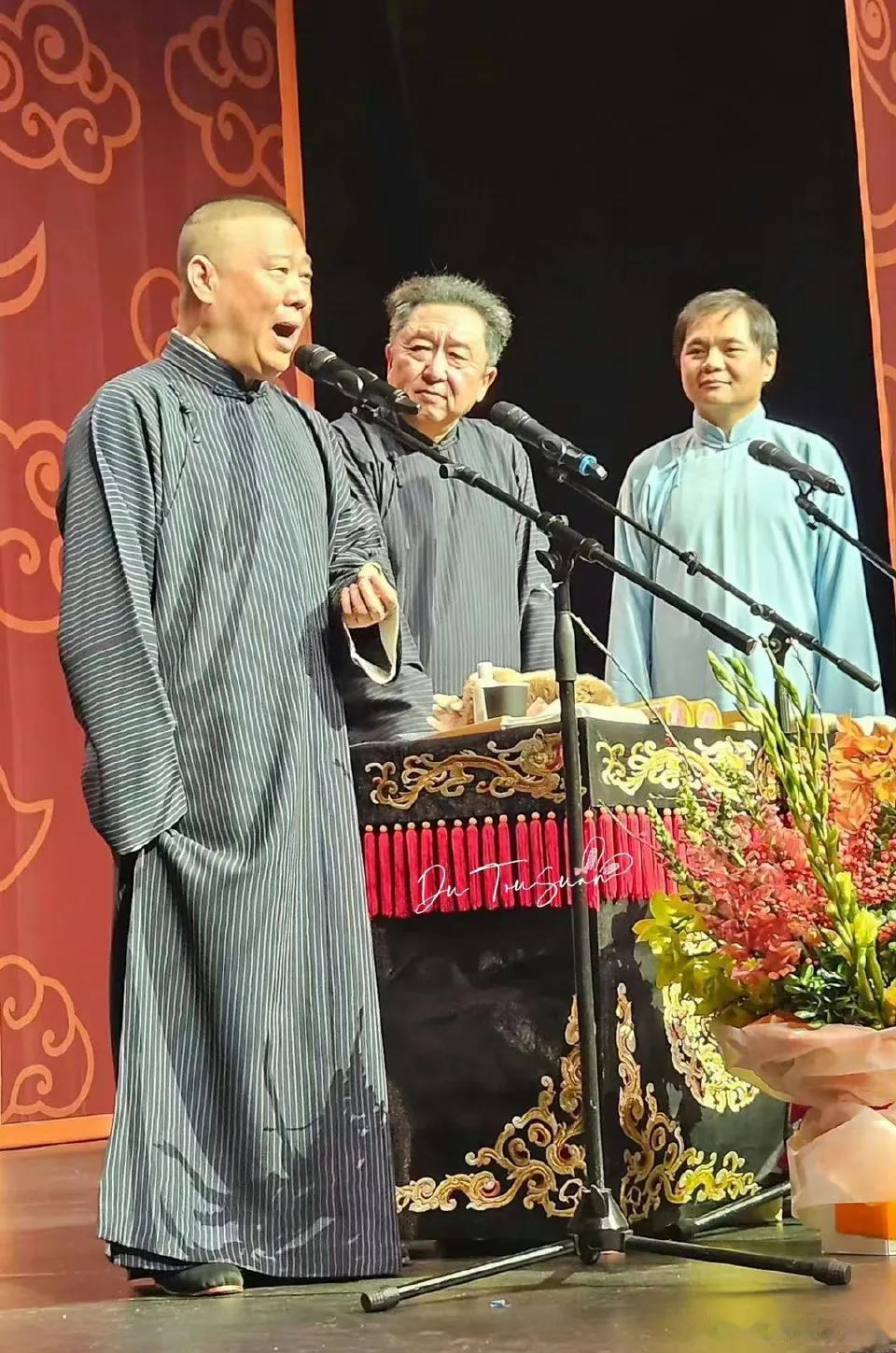 转自高峰高老板----
为期十天的德云社大洋洲巡演落下帷幕，两个国家，四座城市，