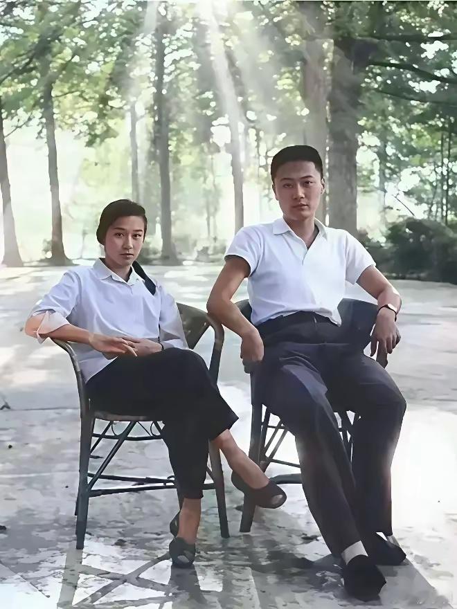 历史那些事 1975年，“虎女配虎子”，粟裕大将女儿粟惠宁与陈毅元帅儿子陈鲁喜结