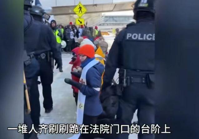 不敢想象，几乎人均一杆枪的美国，现在被全网嘲讽为北美懦夫。
不久前，美国ICE在