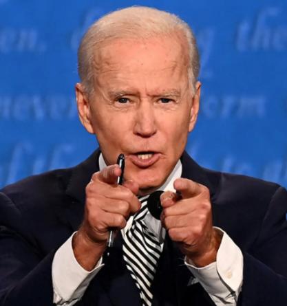 拜登预言成真了？
 
拜登在卸任前的告别演讲中并未预言“如果特朗普再干四年，美国