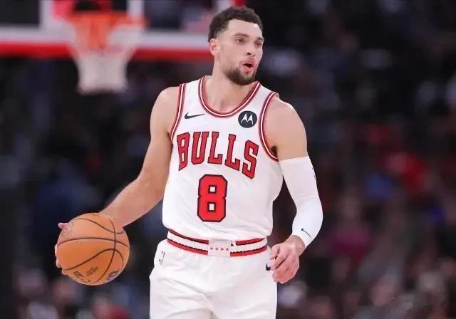 ESPN：扎克-拉文目前没有交易市场！

ESPN消息人士在节目中谈到了公牛后卫