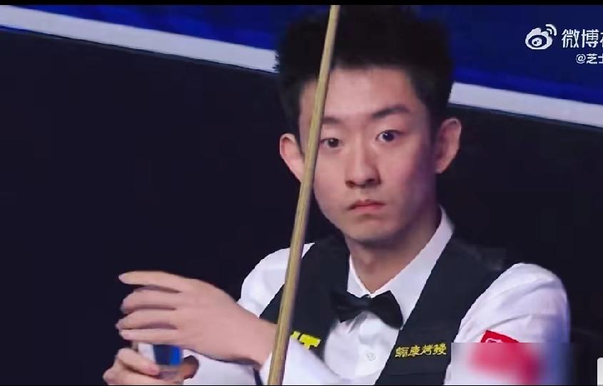 坚韧！三度落后，三度扳平，吴宜泽不惧世界第一，连续追平奥沙利文！

惊喜！决赛局