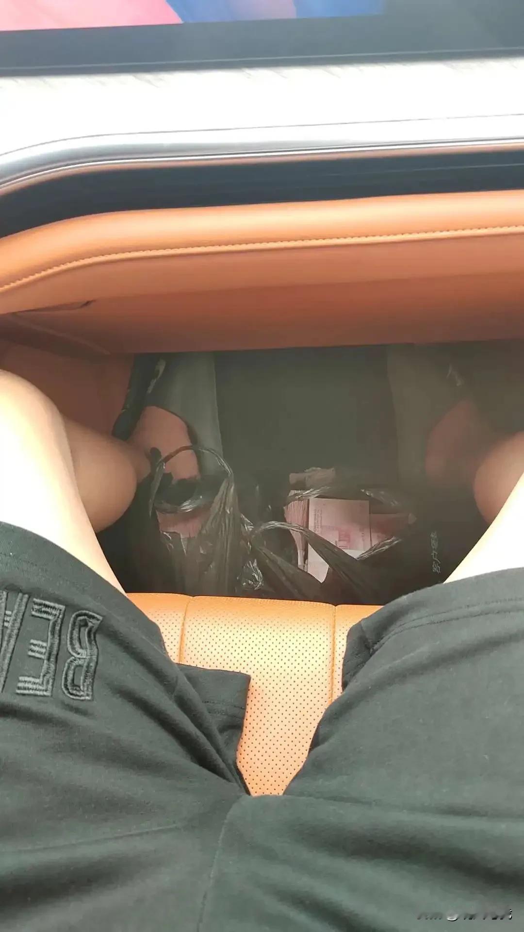 在线等，打滴滴遇见的，快到站了，怎么办？