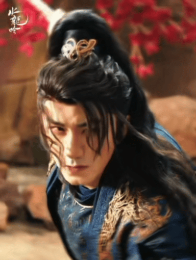 制作诚意看得见！服化道细节拉满，场景搭建堪比电影，演员演技爆发力十足，这部玄幻剧