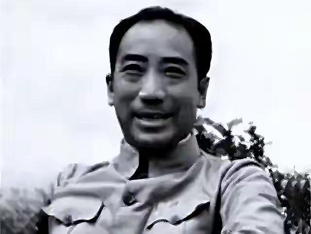 戴笠唯一独子1951年被处决，蒋介石得知后不计代价跨海抢人，谁料竟酿成一场40年