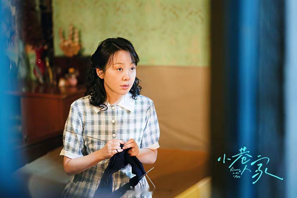 杨紫刚拿完白玉兰，金鹰奖二轮投票名单又出来了。宋佳，闫妮，杨幂，吴越，孙俪全都在