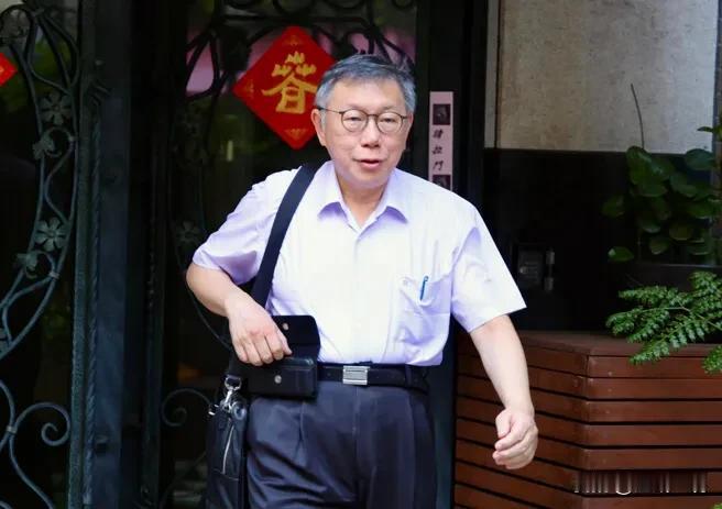 党内有人要黄珊珊辞不分区？ 柯文哲“没否认”   最新回应曝光

柯文哲今天早上