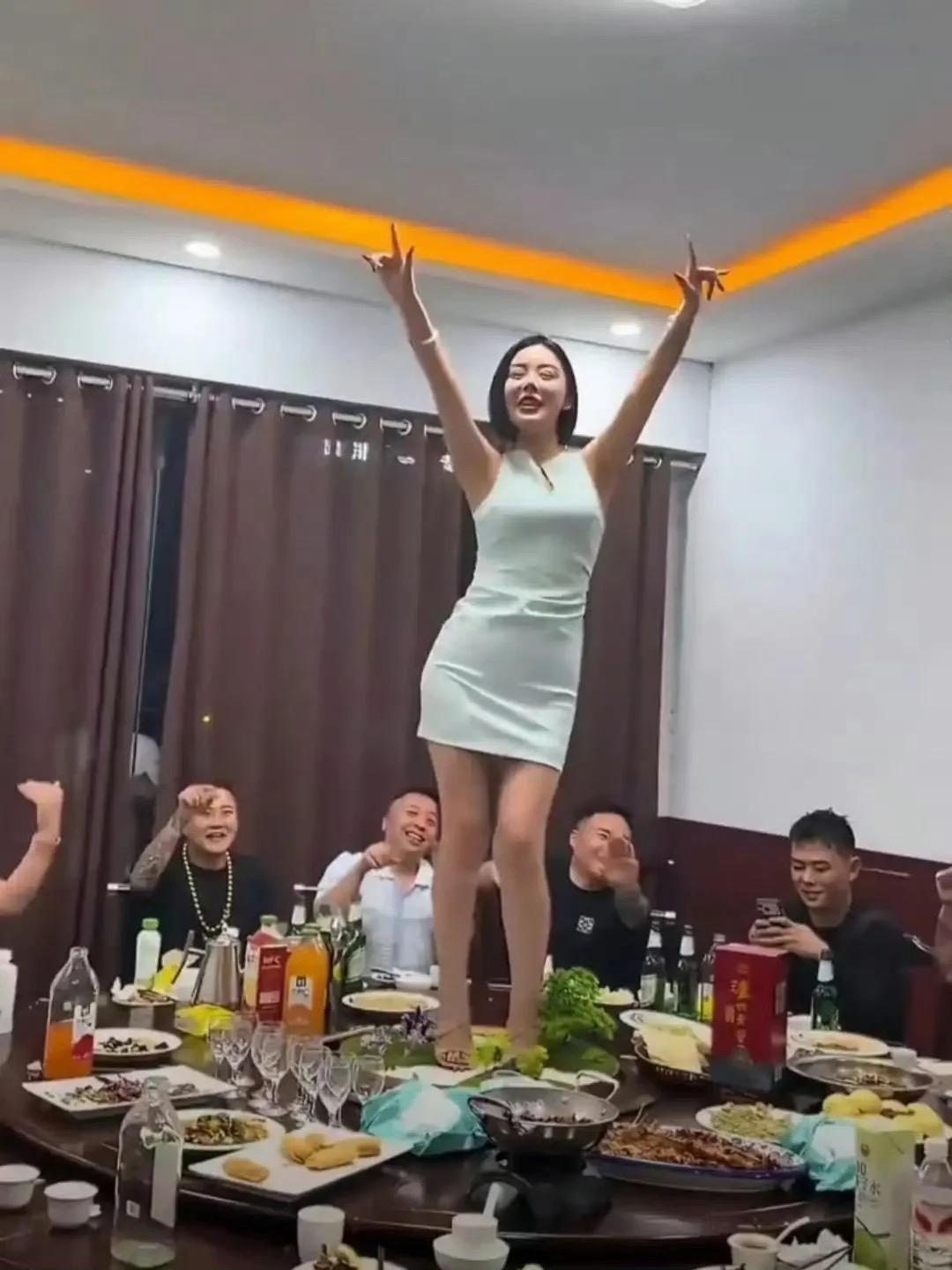这是喝了多少[笑哭]