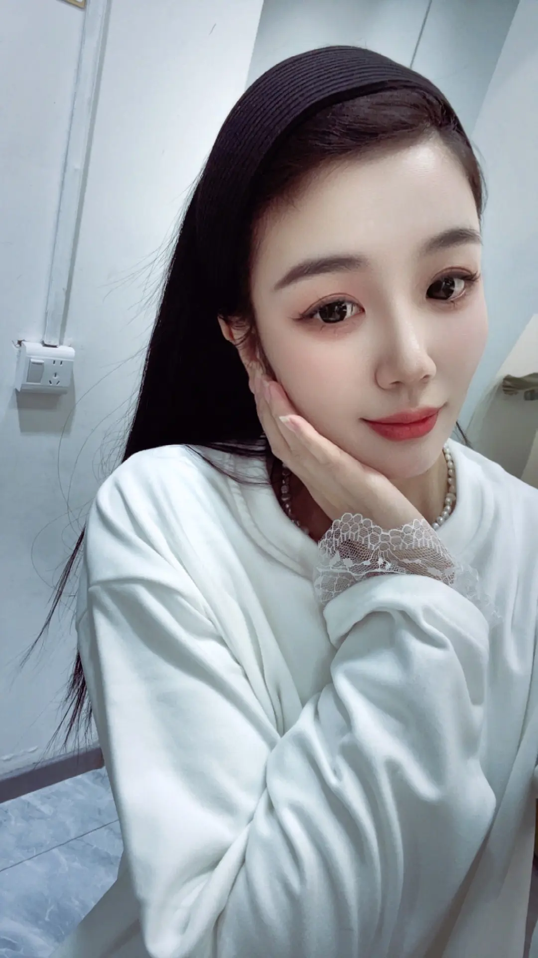 人生是用来体验的，不是用来演绎完美的，在自己的节奏里，安静和热闹我都喜欢。