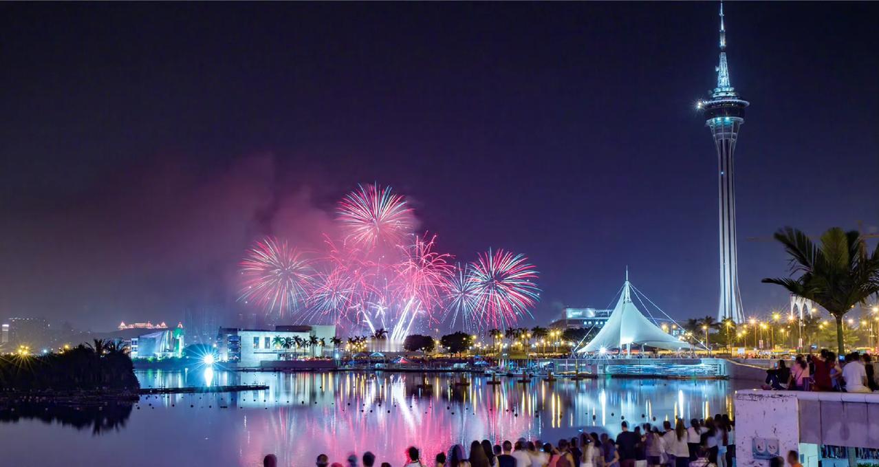 🎉金秋狂欢，澳门烟花季璀璨启幕！
🎆 第32届澳门国际烟花比赛汇演，燃爆九月