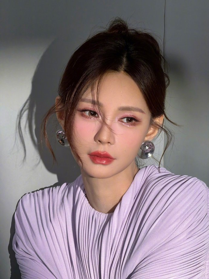 沈梦辰真的美商太在线了，姐姐开班教学吧 
